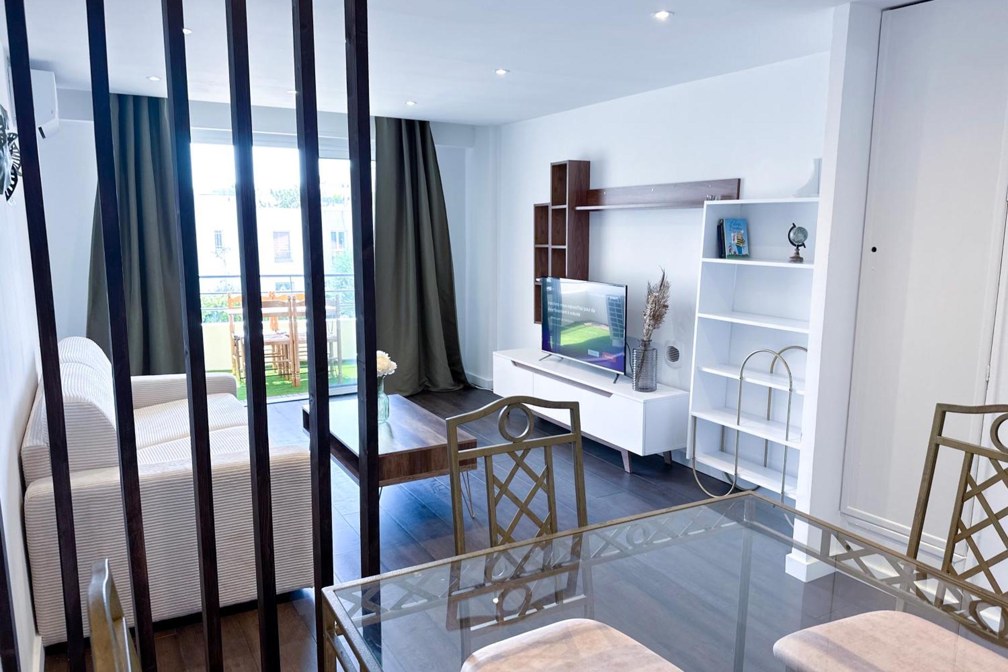 Poincare 4 - Lumineux, Renove, Central Et Calme A Juan Les Pins アンティーブ エクステリア 写真